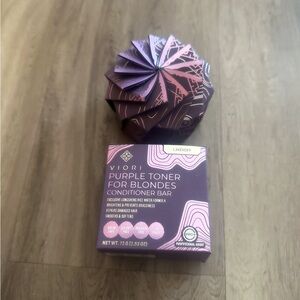 VIORI purple toning shampoo bar, conditioner bar